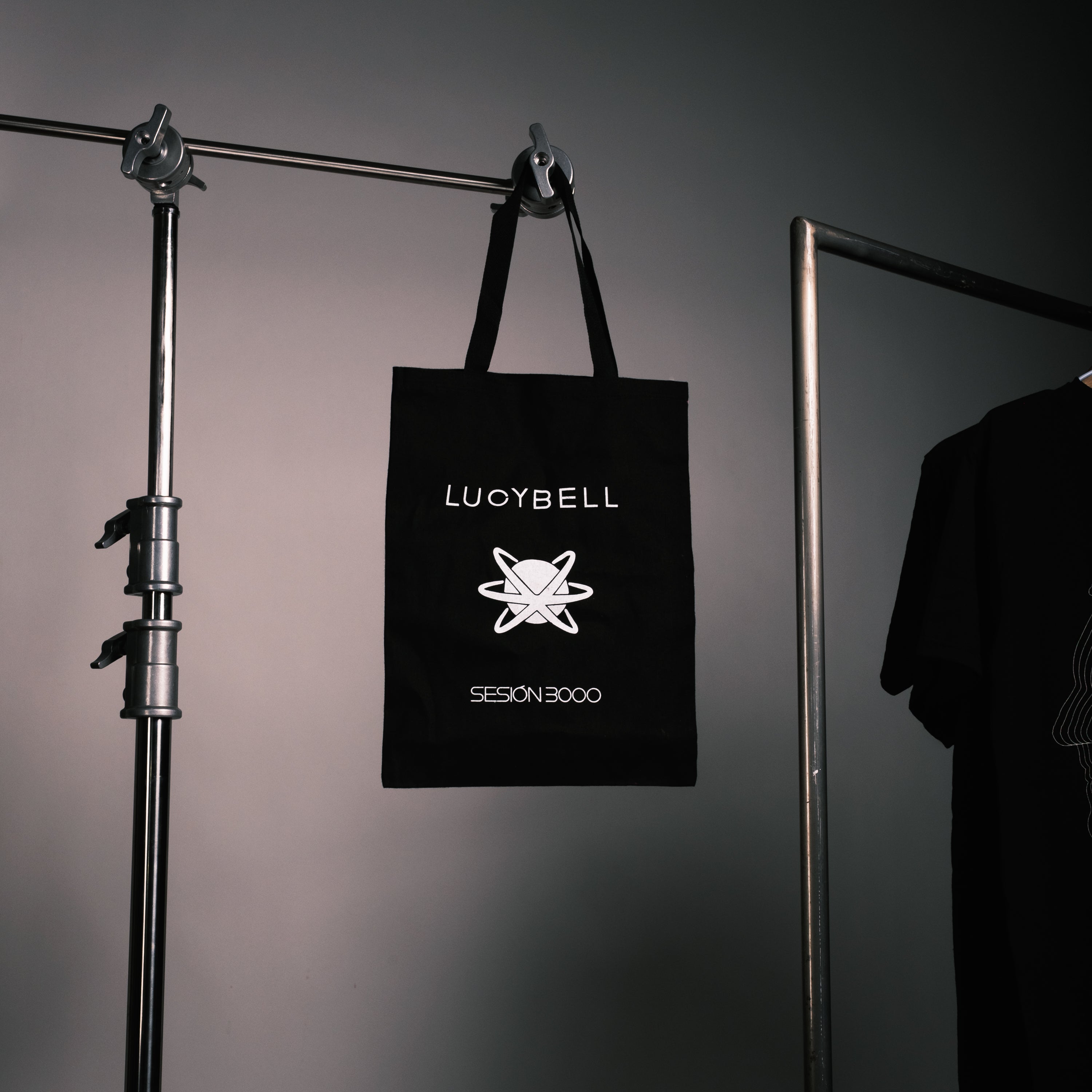 LUCYBELL - SESIÓN 3000 (TOTEBAG)